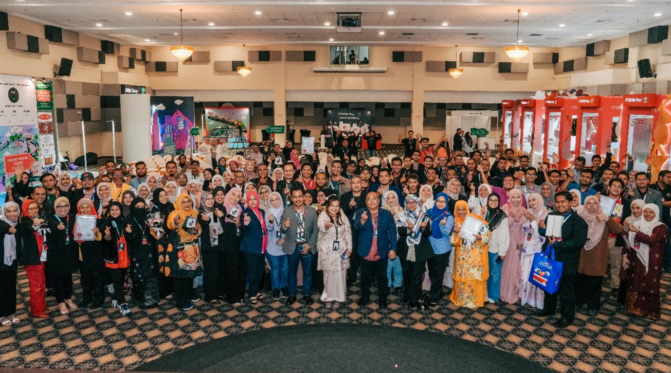 Figure 4: Participants with guests and winners